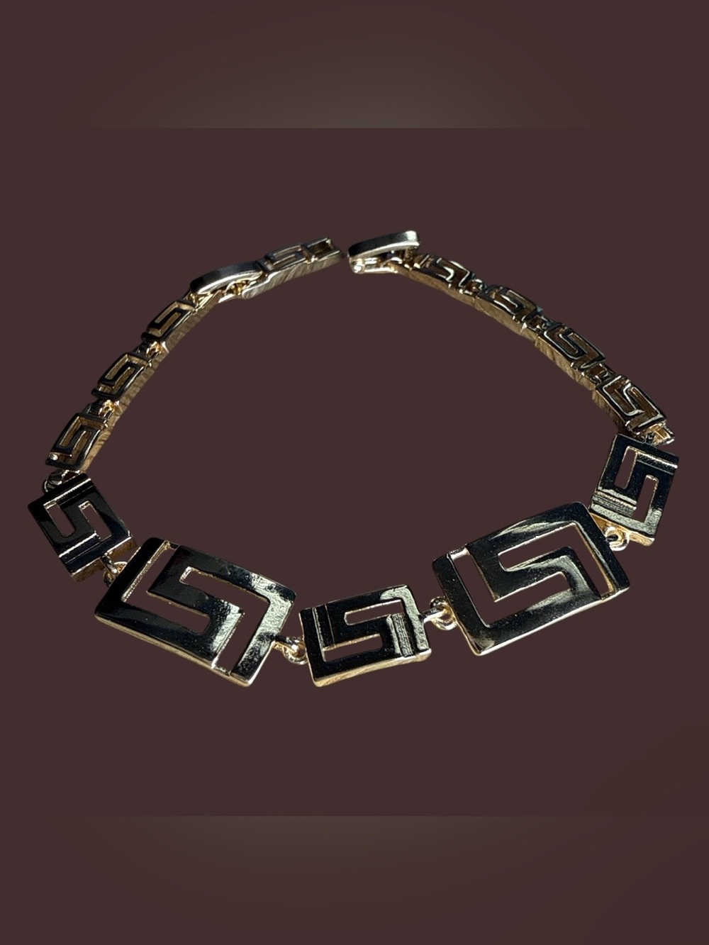 Gold Link Bracelet featuring distinctive Greek Key (meander) design - Picture 2 of 2